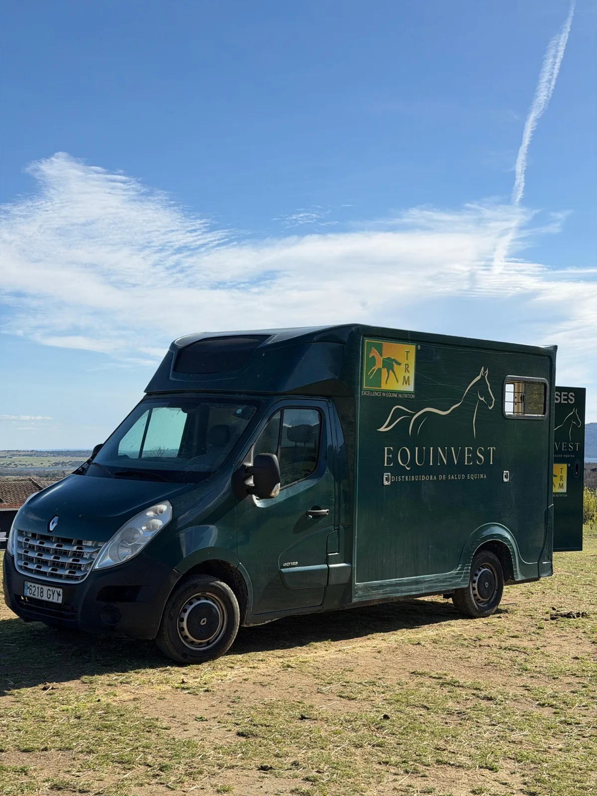 Renault Master verde