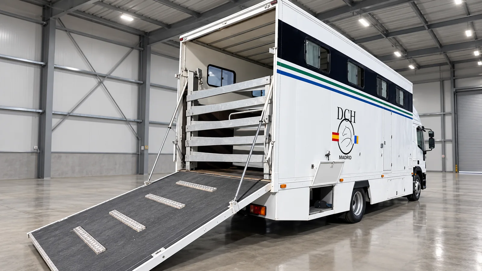Camión para caballos de Horse Transport Madrid